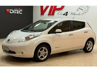 nissan leaf 30 kwh gps backkamera sommar & vinterdäck