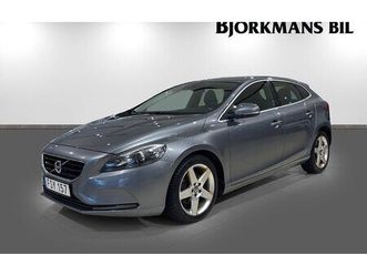volvo v40 d2