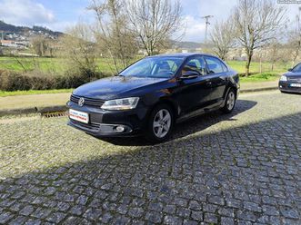 vw jetta 1.6 tdi trendline junho/11