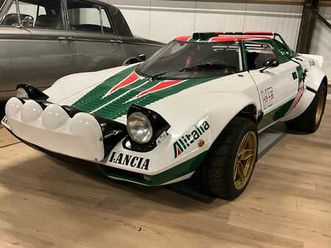 lancia stratos rallye réplique voiture ancienne