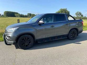 voiture de passagers ssangyong musso 2019
