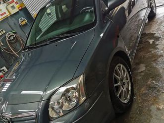 toyota avensis sw 2.0 d-4d