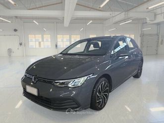 volkswagen golf viii 1.0 etsi 81kw evo life dsg 5 porte berlina