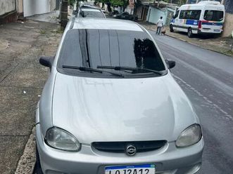 vendo corsa sedan 1.6 2003 com gnv 14.500 com2026 já em dia só transferir