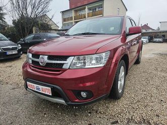 fiat freemont 2.0 mjet (7 személyes ) /szervizkönyv//tempomat//