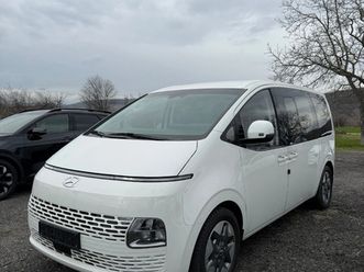 hyundai staria 3.5 lpg* наличен