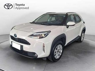 toyota yaris cross 1.5h gr sport black sky fwd 116cv e-cvt del 2023 usata a torino