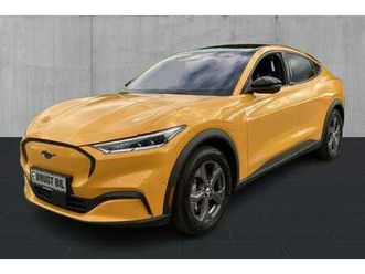 ford mustang mach-e 70 standard range - 244.700 kr