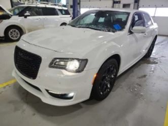 chrysler 300c * 300 touring l * carfax * panorama* подгреви ≫ 2023 • 22 000 eur • id