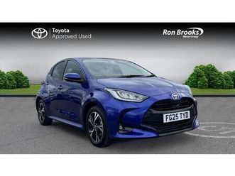 toyota yaris design hatchback's 1.5 vvt-h design e-cvt euro 6 (start/stop) 5dr