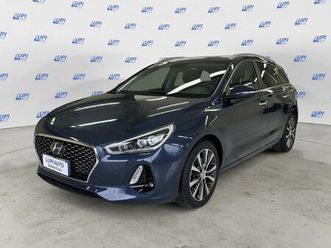hyundai i30 station wagon 1.6 crdi 136 cv style dct del 2017 usata a serravalle pistoiese