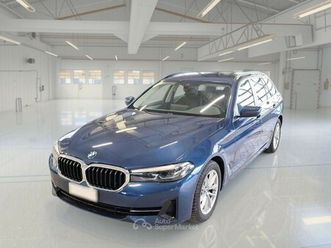 bmw serie 5 518d 48v business auto touring station wagon