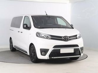 toyota proace 2.0 d-4d, selection, klima, čr