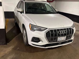 audi q3 komfort | pano | подгреви | 2 ключа | keyless |