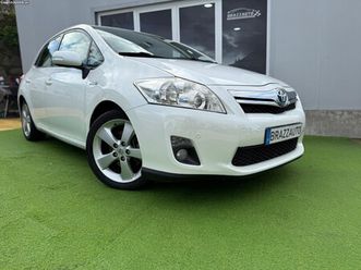 toyota auris híbrido março/11