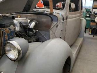 1936 ford tudor sedan (humpback)