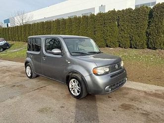 2009 nissan cube s automatic a/c alloys with only 165,000 kms !!!
