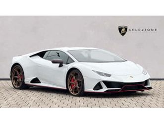 5.2 v10 640 2dr auto awd