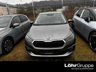 1.0 tsi dsg tour rear-view, smartlink