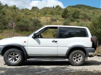 nissan terrano ii