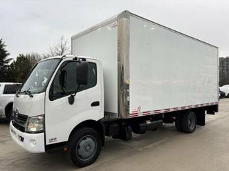 2019 hino 195 diesel 18 feet box + power tail gate 3 ton