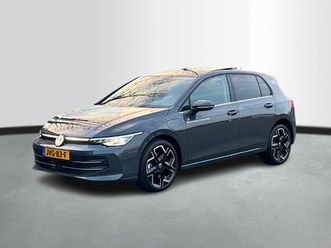 volkswagen golf 1.5 ehybrid 204pk dsg style edition panoramadak / demonstratieauto