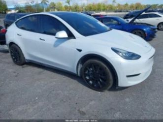 tesla model y * long range* dual motor* awd* ≫ 2022 • 15 300 eur • id