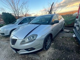 lancia delta 1.9 twin turbo 2,999 eur