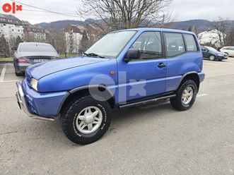 nissan terrano (vitara, pajero, jimny, 4x4)