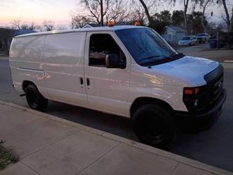 2008 ford van e-150 cargo van