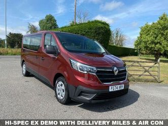 2024 renault trafic passenger 2.0 blue dci ll30 150 start edc auto
