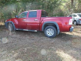 2006 mitsubishi raider