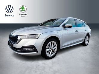 skoda octavia combi 1.4 tsi iv style navi 360cam e.hk