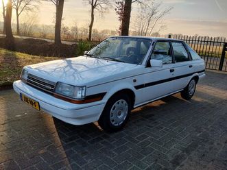 toyota carina - nieuwe apk keuring bijna oldtimer