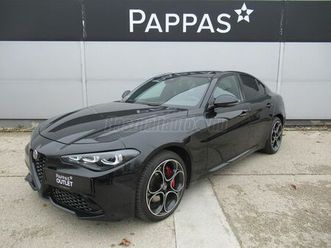 alfa romeo giulia 2.0 ti q4 (automata) mo.-i.áfa-s.vez.szervizkönyv