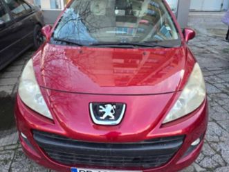 продавам пежо 207