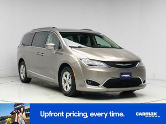 used 2017 chrysler pacifica touring l-plus