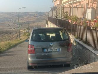 touran volkswagen 200 metano