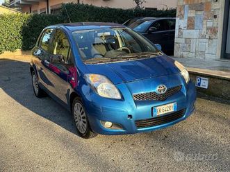toyota yaris 1.3 5 porte sol