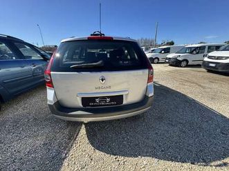 grandtour 1.5 dci pack authentique 100cv