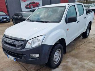d-max 2.5 td crew satellite 4x4 gancio traino