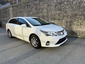 avensis sportswagon 2.0d-4d linea luna