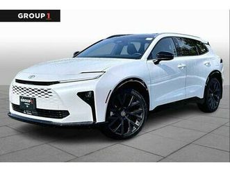 new 2025 toyota crown signia limited