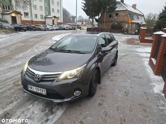 toyota avensis 2.0 d-4d active