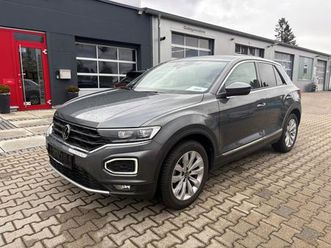 volkswagen t-roc 1.5 tsi sport dsg led acc pdc v+h