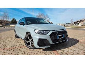 audi a1 identity black in garanzia