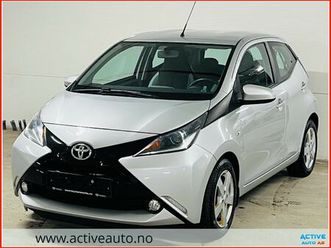 1,0 vvt-i x-play/klima/cruise/ryggekam/a.stopp/cruise