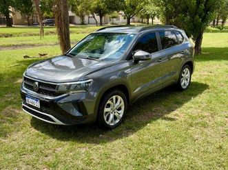 volkswagen taos comfortline. 2024. 25.000kms