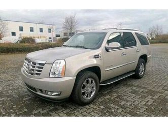 other cadillac escalade 6.2 v8 lpg 4x4 ahk sh su...
