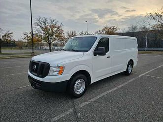 2017 nissan nv2500 hd s